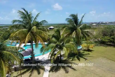Belize-A-300-Grand-Baymen-Gardens10