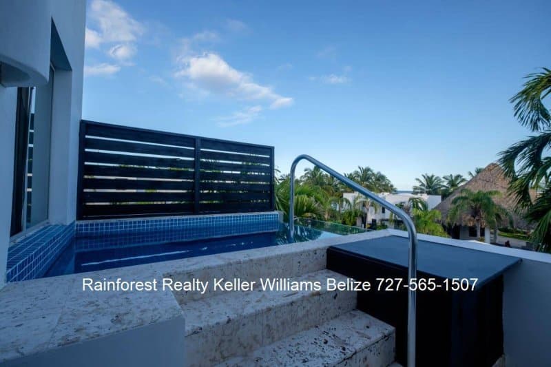 Belize-Penthouse-Condo-With-Pool14