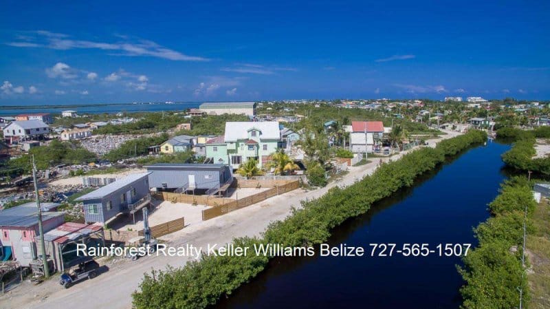 Belize-newly-built-island-container-homes17