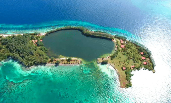 Belize real estate, condos, homes, properties, land and businesses for sale