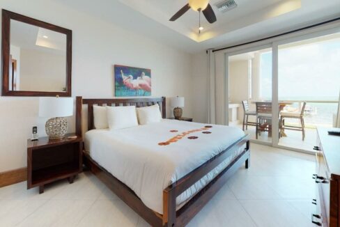 Grand-Caribe-Ocean-Front-Deluxe-BVS22-Bedroom2-1240x720
