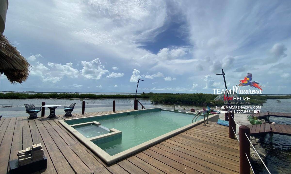 Over-The-Water-Cabana-at-Lina-Point-2
