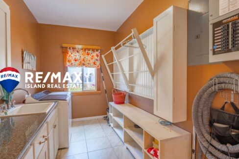 LAS-BRISAS-VILLA-5-RESIZED-WATERMARKED-13