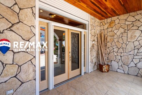 LAS-BRISAS-VILLA-5-RESIZED-WATERMARKED-14