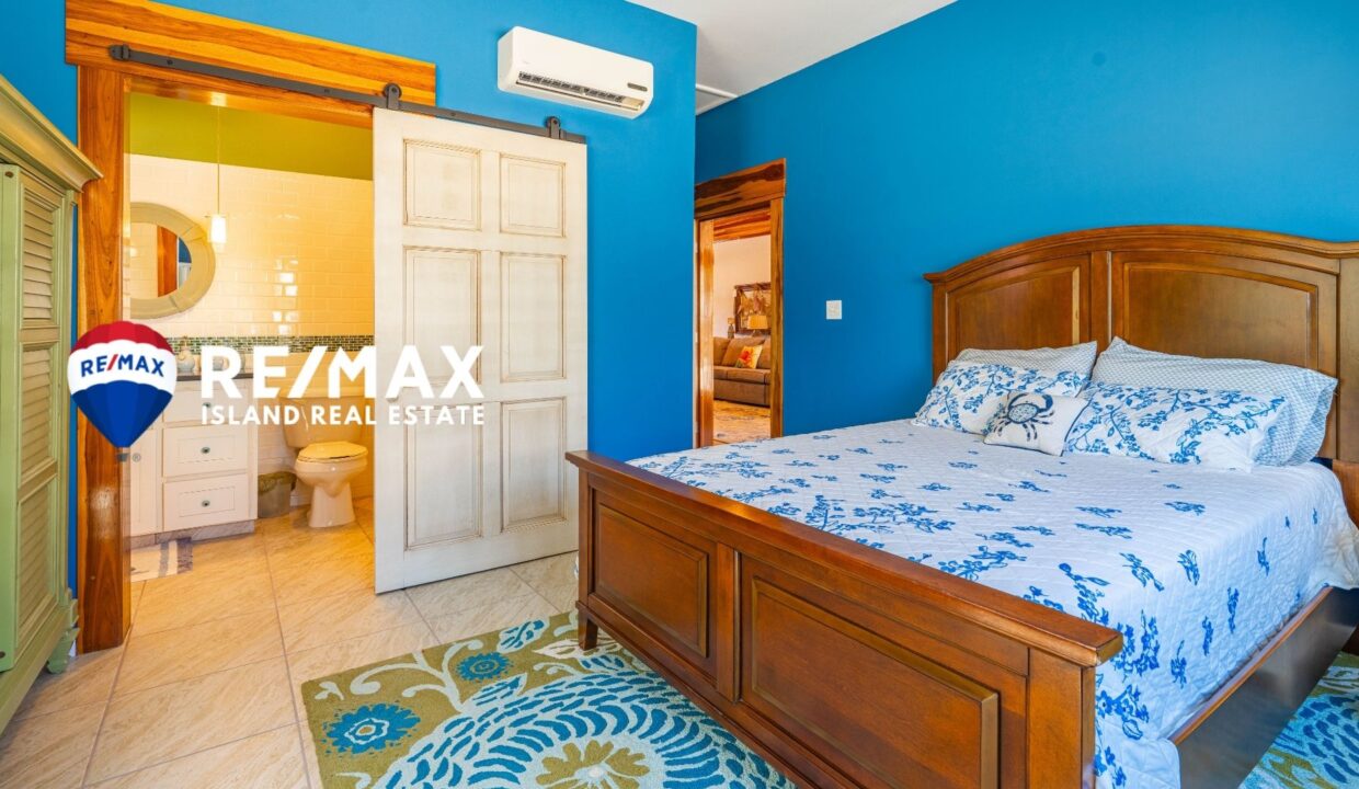 LAS-BRISAS-VILLA-5-RESIZED-WATERMARKED-21