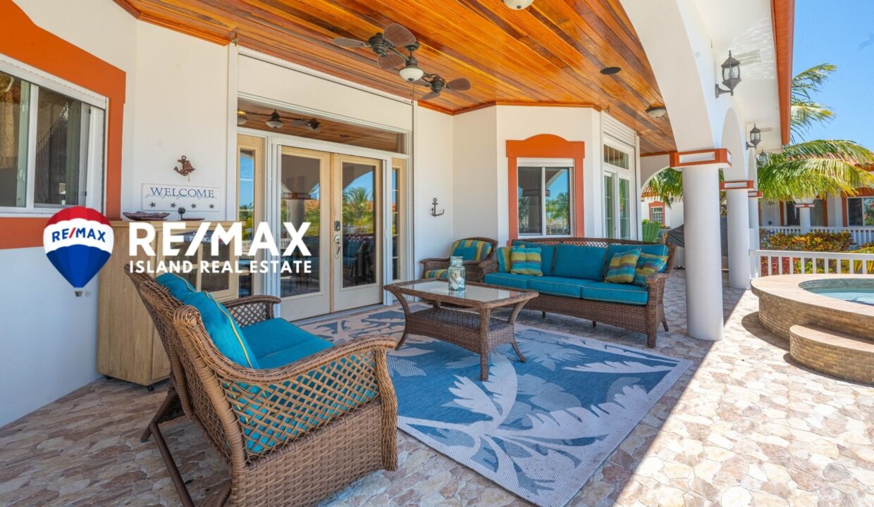 LAS-BRISAS-VILLA-5-RESIZED-WATERMARKED-29