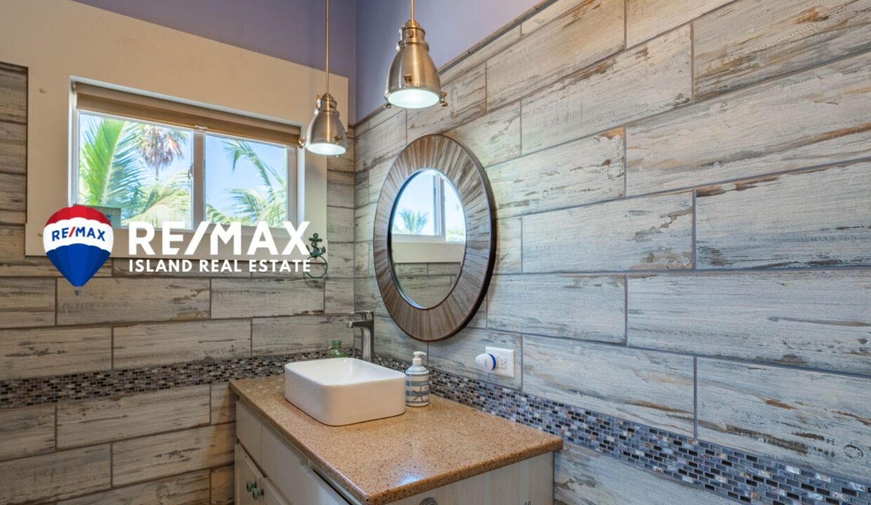 LAS-BRISAS-VILLA-5-RESIZED-WATERMARKED-46