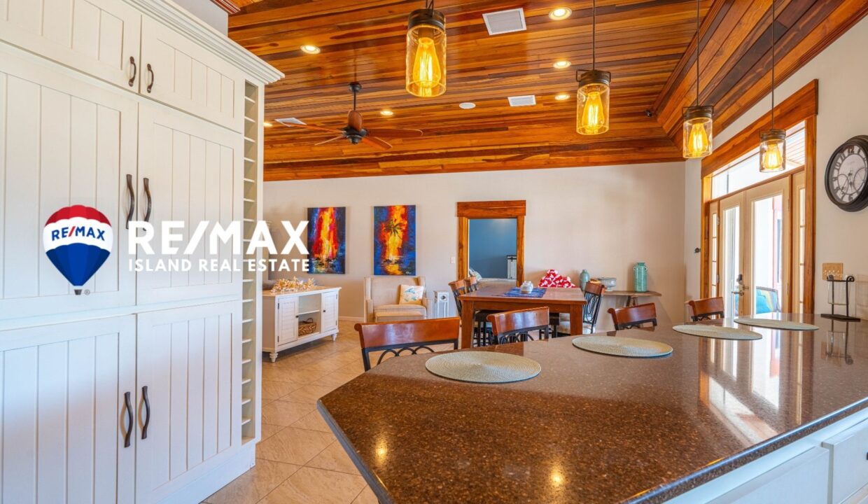 LAS-BRISAS-VILLA-5-RESIZED-WATERMARKED-50