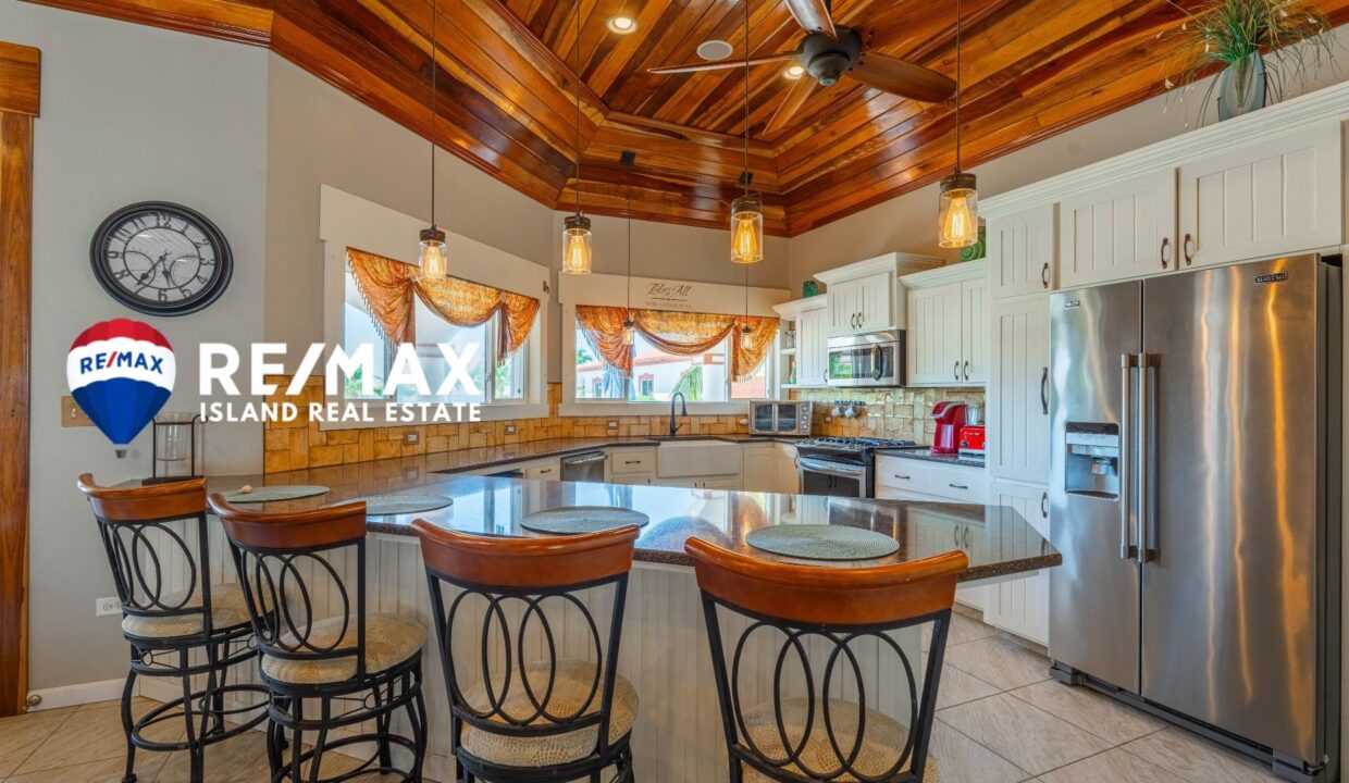 LAS-BRISAS-VILLA-5-RESIZED-WATERMARKED-53