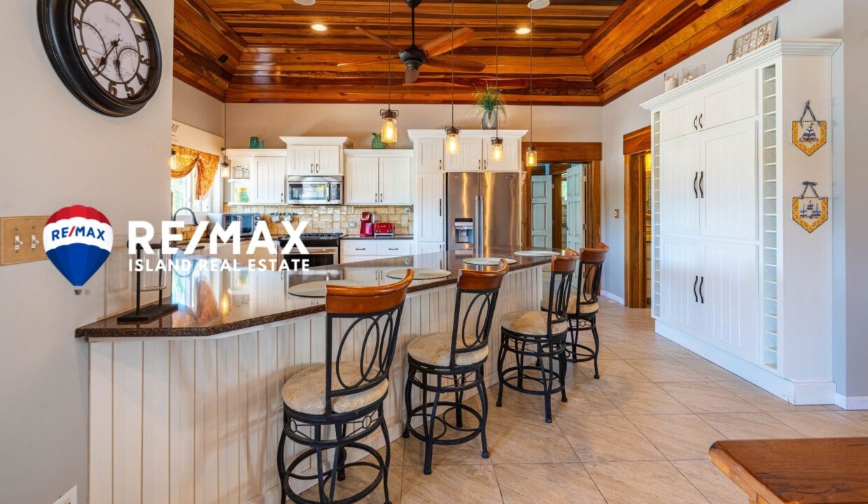 LAS-BRISAS-VILLA-5-RESIZED-WATERMARKED-54