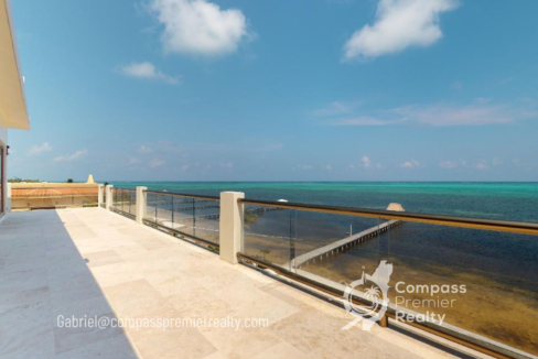 Condo-for-sale-next-to-Holchann-Reef-Resort-Oceans-Edge4