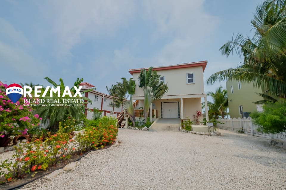 house-for-sale-in-ambergris-caye