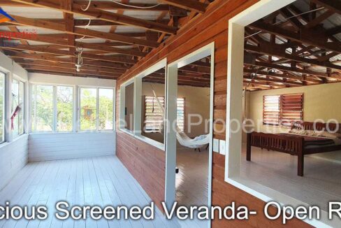 Screen-veranda-and-open-room