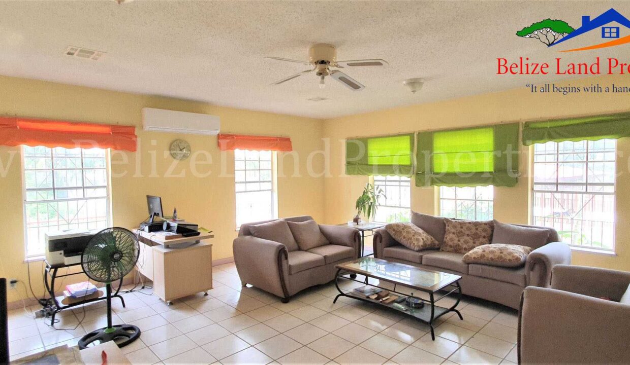 Spacious-Living-Room-home-for-sale-in-belize-city
