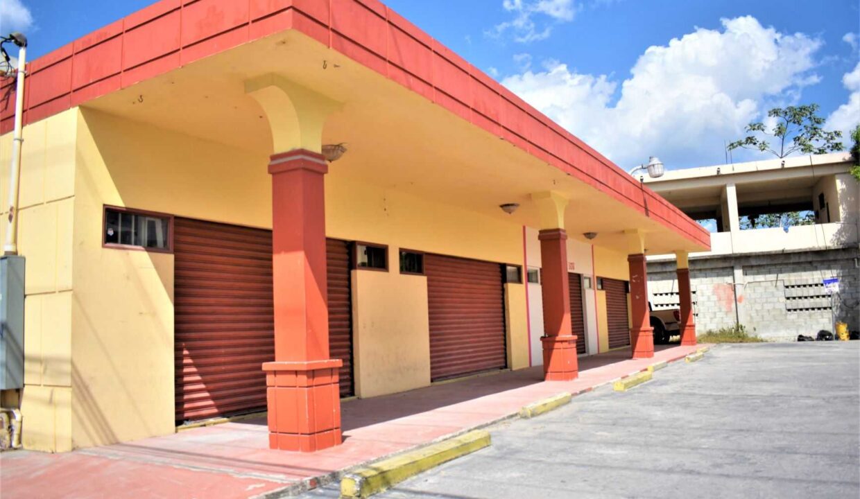 property-and-land-for-sale-in-Orange-Walk-Belize-for-sale
