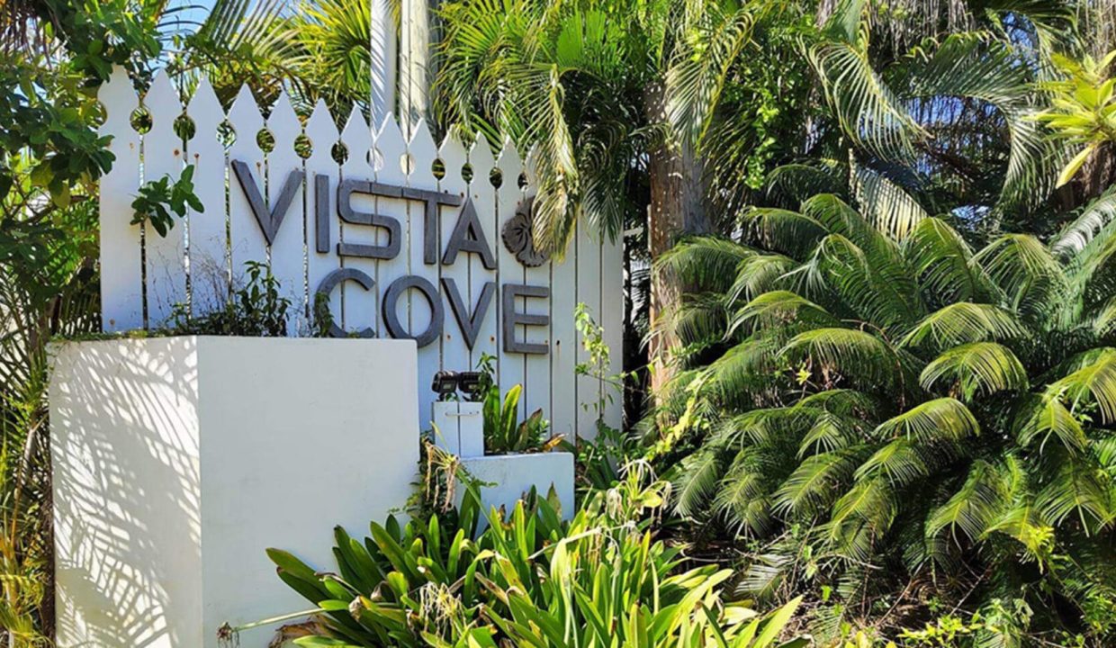 8-vista-cove-lot-with-cabanas-1740x960-c-center