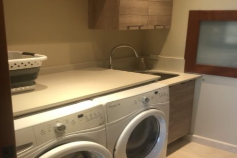 H343-Laundry-Washer-Dryer-1740x960-c-center