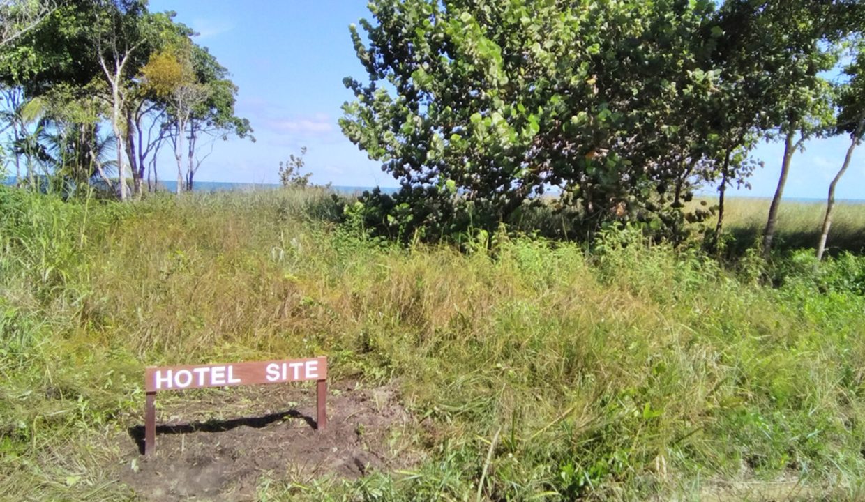 hotel-site-sign-3-1740x960-c-center