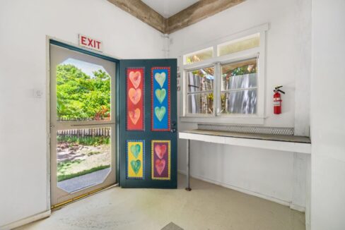 016-Feathers-Guesthouse-San-Pedro-1024x683