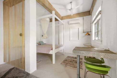 017-Feathers-Guesthouse-San-Pedro-1024x682
