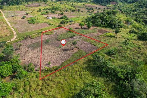 1-acre-lasflores-bmp-2