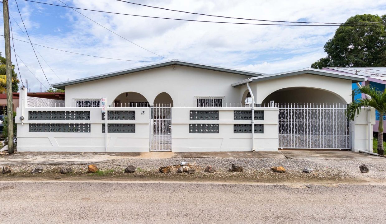 13-Pineapple-Street-Belmopan-23