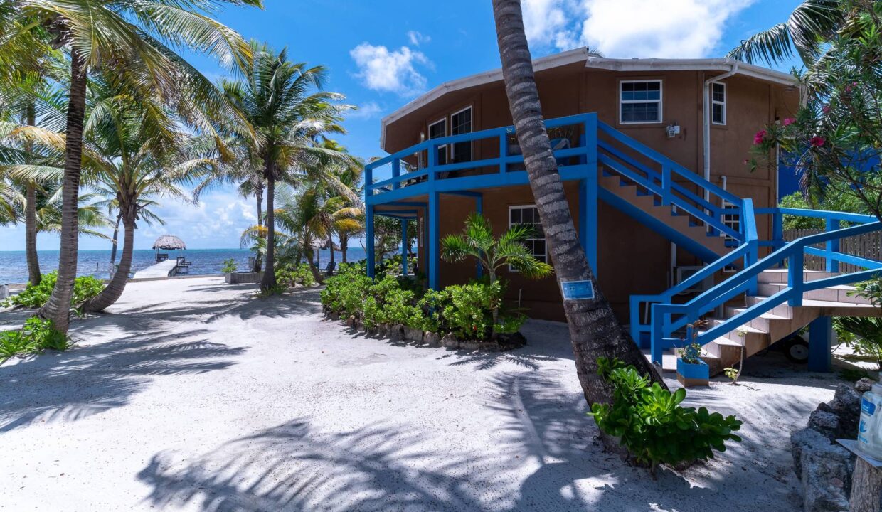 Beachfront, Turn Key Condo at White Sands Cove