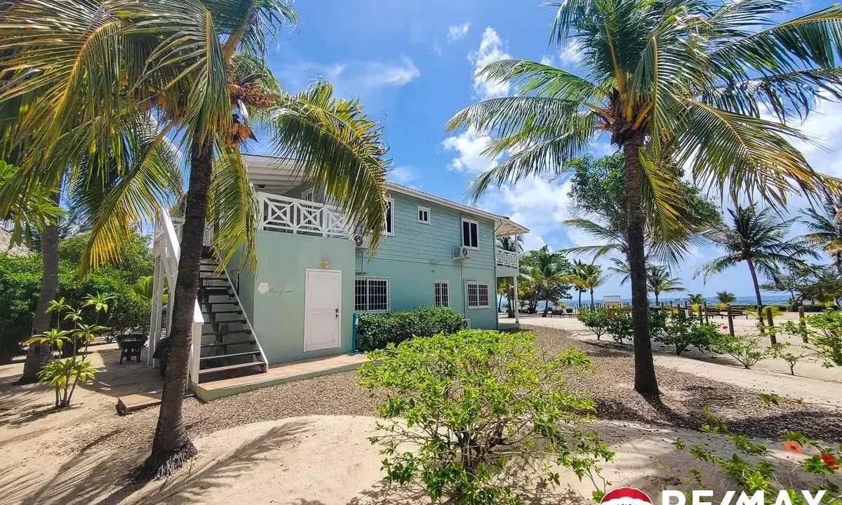 2362_HIbiscusBeachPlacencia088