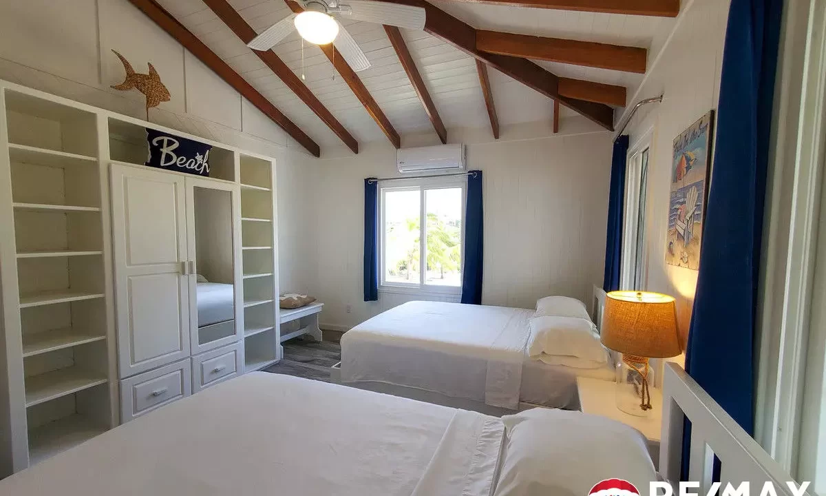 2362_HIbiscusBeachPlacencia52