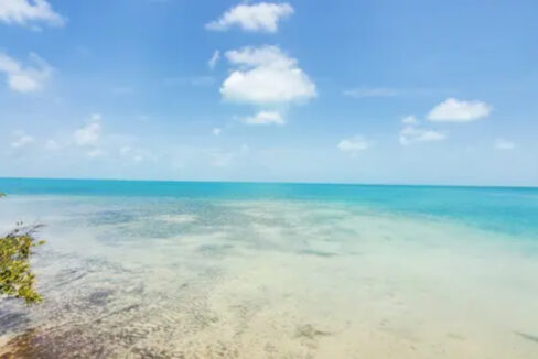 half_acre_seafront_parcels_001_caye_caulker_belize