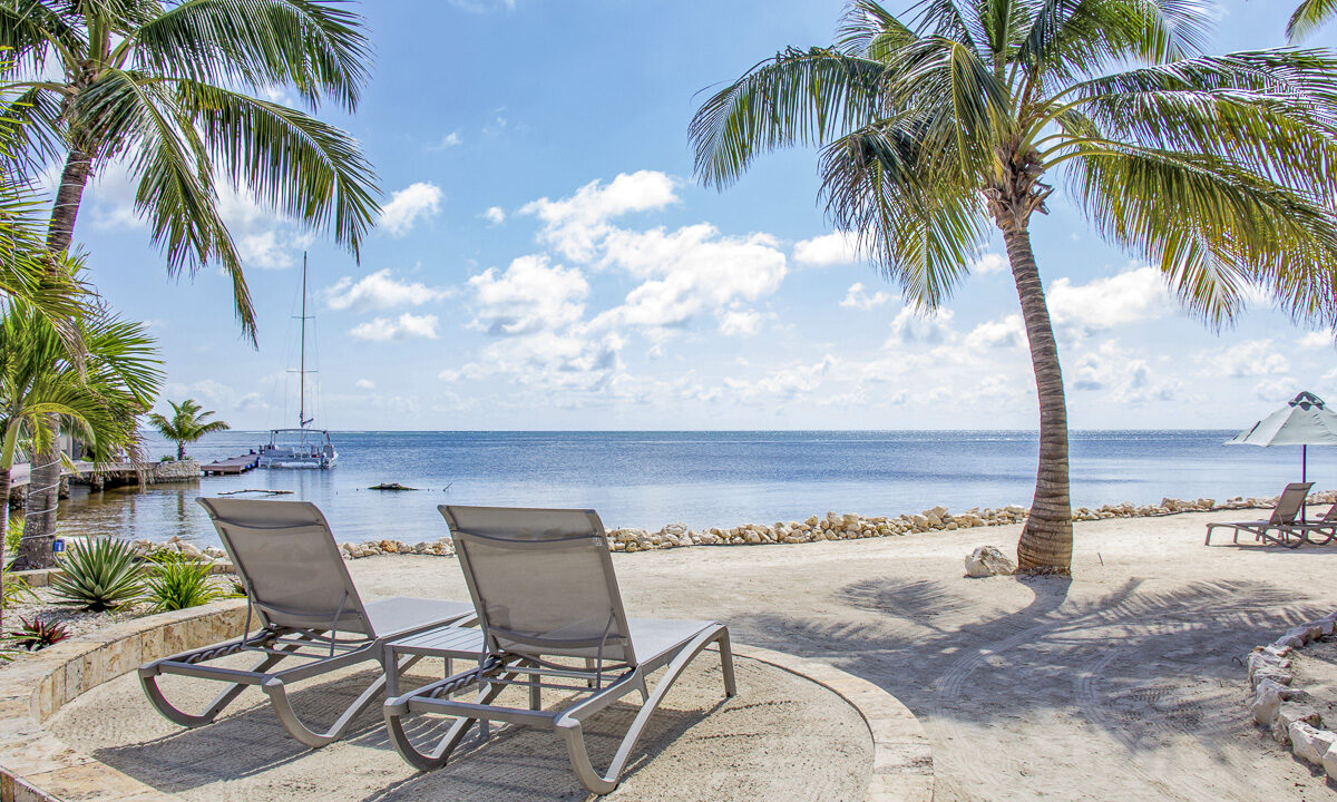 beach-front-lounge-chairs-2-web