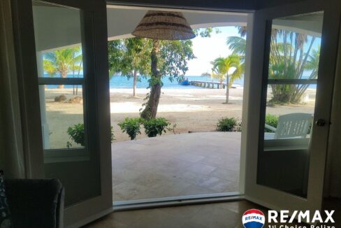 2406_Viewofbeachfrominside