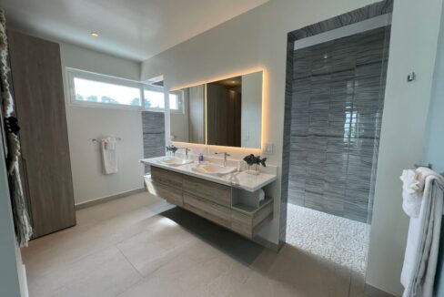 Master Bathroom Sink-Modern Italian finish