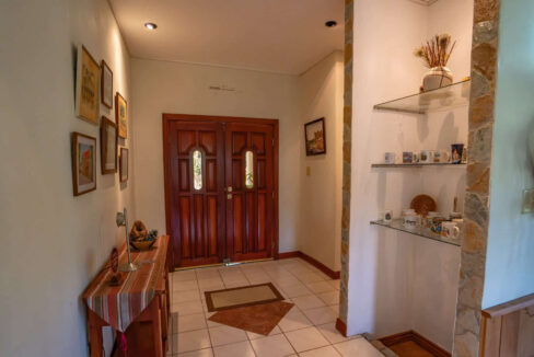 320Bed20320bath20Home20on20620Acres20George20Price20Highway20Belmopan2006