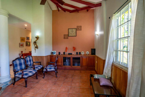 320Bed20320bath20Home20on20620Acres20George20Price20Highway20Belmopan2010