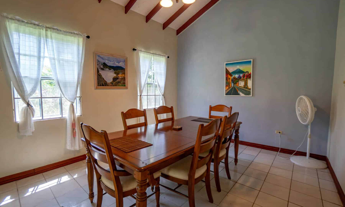 320Bed20320bath20Home20on20620Acres20George20Price20Highway20Belmopan2013