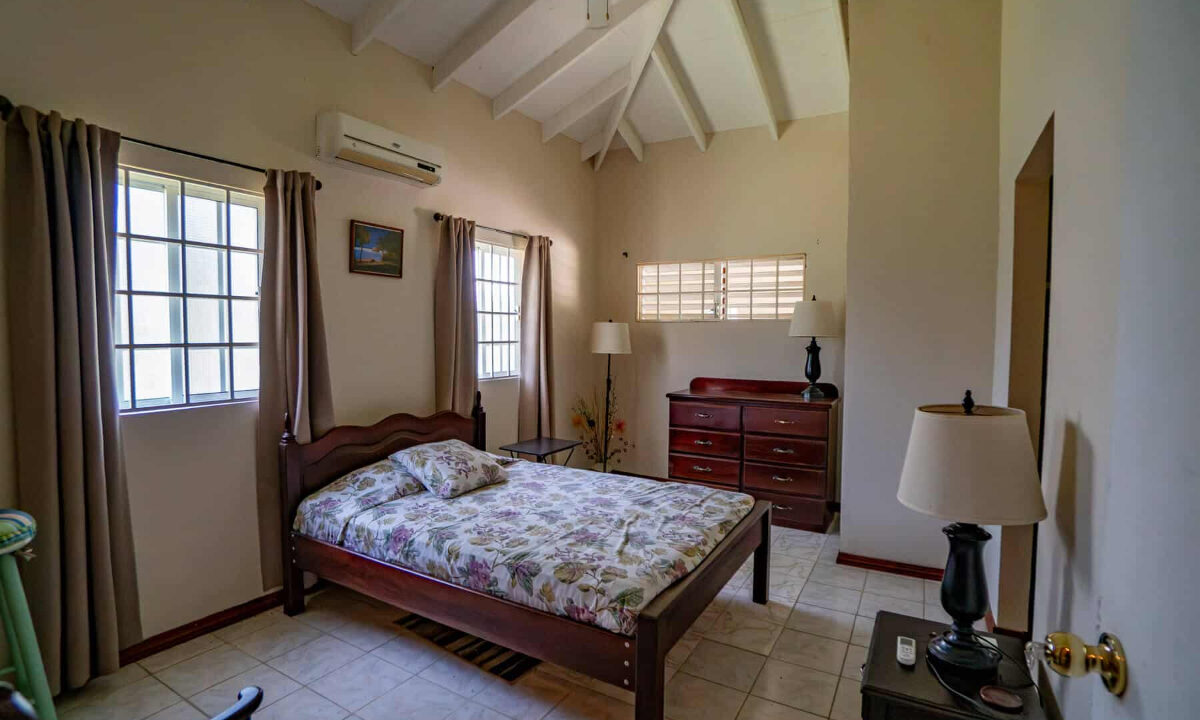 320Bed20320bath20Home20on20620Acres20George20Price20Highway20Belmopan2027