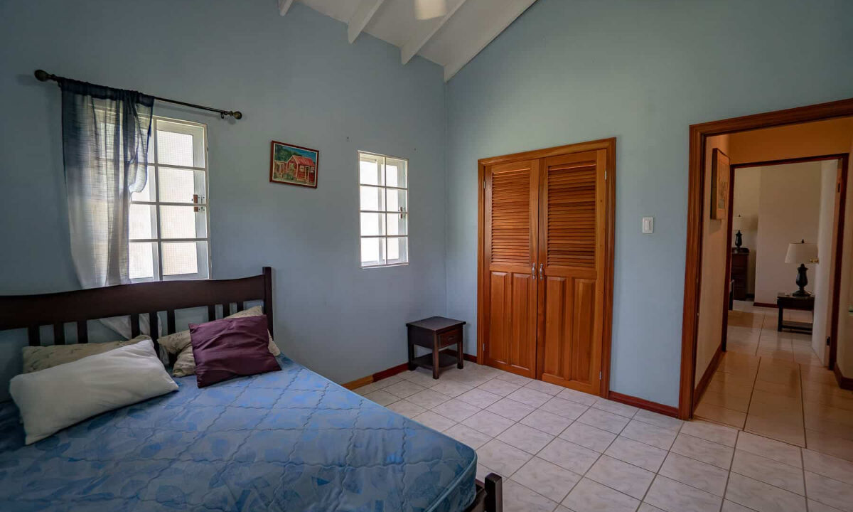 320Bed20320bath20Home20on20620Acres20George20Price20Highway20Belmopan2033