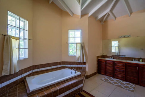 320Bed20320bath20Home20on20620Acres20George20Price20Highway20Belmopan2041
