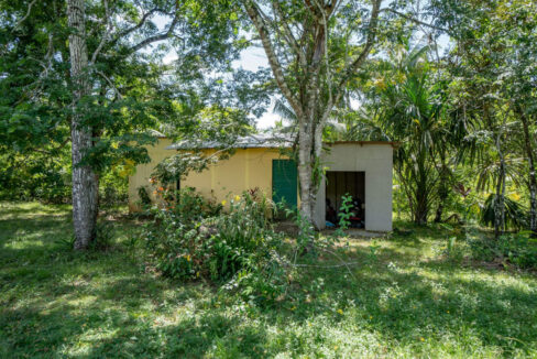 320Bed20320bath20Home20on20620Acres20George20Price20Highway20Belmopan2043