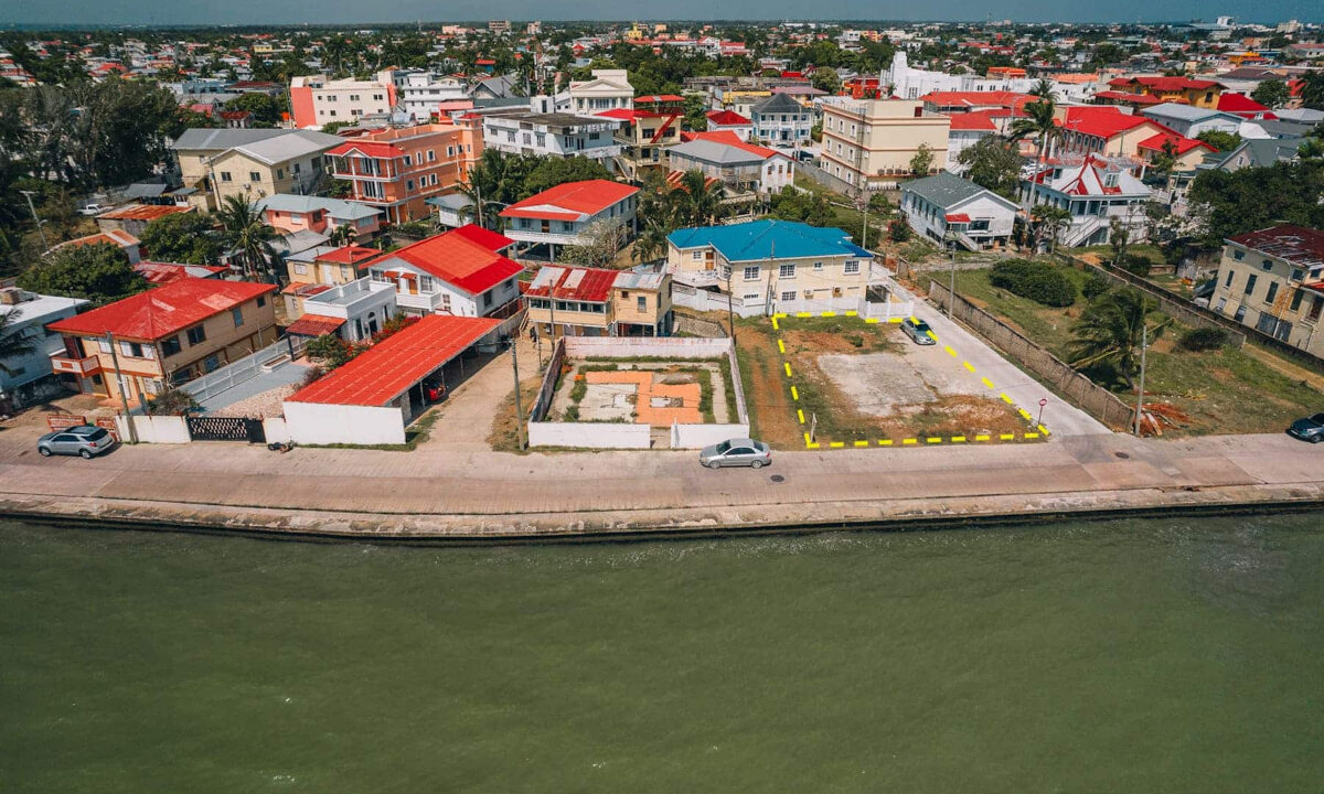 BELIZE-CITY-FORESHORE20-200001