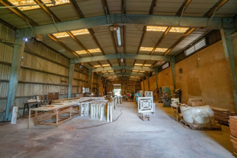 Industrial20Warehouse20Facility20on20220and20a20Half20Acres20in20Belmopan20Belize2014