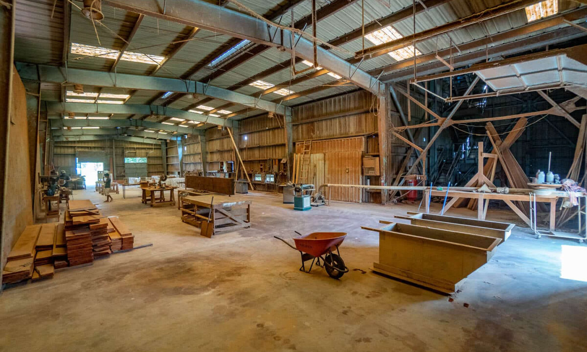Industrial20Warehouse20Facility20on20220and20a20Half20Acres20in20Belmopan20Belize2017