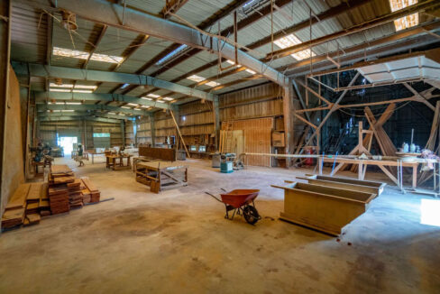 Industrial20Warehouse20Facility20on20220and20a20Half20Acres20in20Belmopan20Belize2017