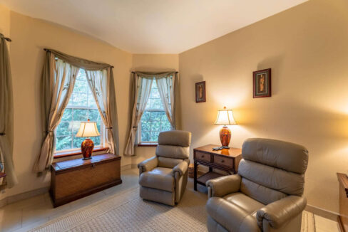 OLDE-MILL-4576-HDR