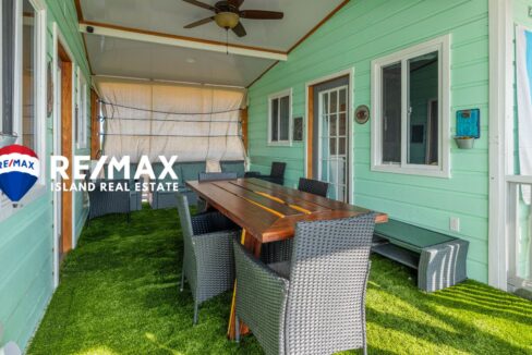 Penny-Lane-Secret-Beach-Casitas-Elliott-12