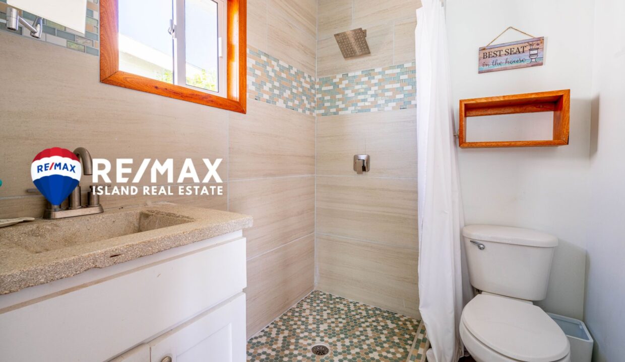 Penny-Lane-Secret-Beach-Casitas-Elliott-18