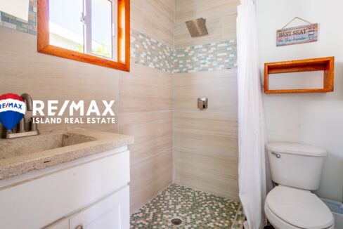 Penny-Lane-Secret-Beach-Casitas-Elliott-18