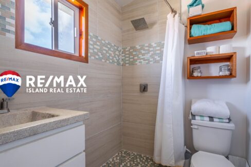 Penny-Lane-Secret-Beach-Casitas-Elliott-5