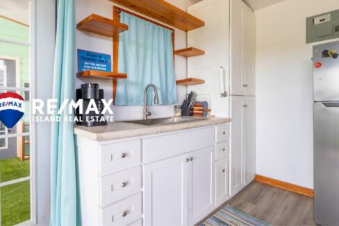 Penny-Lane-Secret-Beach-Casitas-Elliott-7